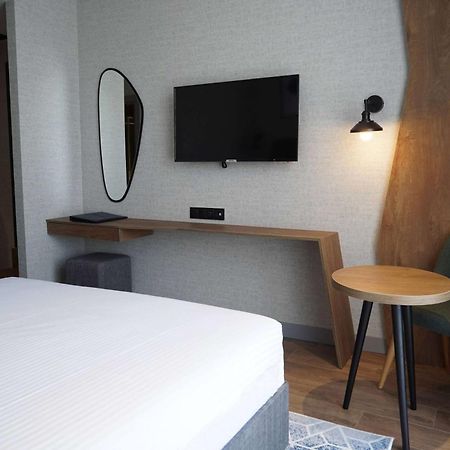 Ramada Encore By Wyndham Istanbul Arnavutkoy Eksteriør billede